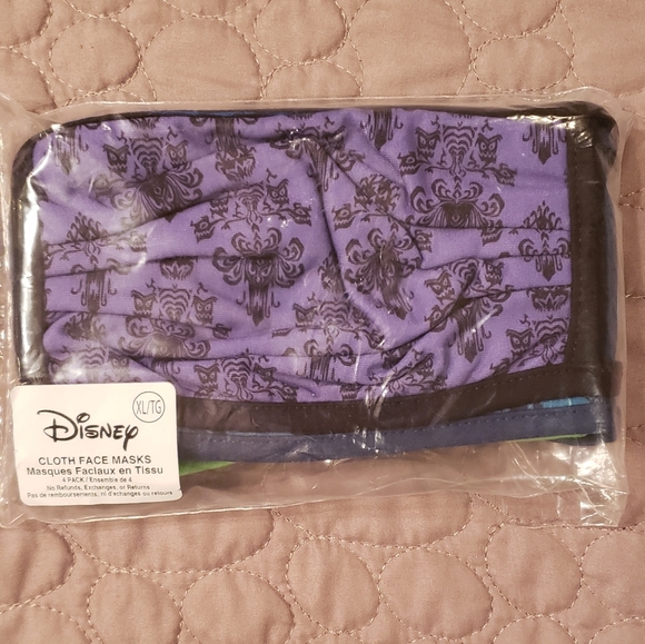 Disney Accessories - 4 PACK SEALED XL FACE COVERS FINAL PRICE